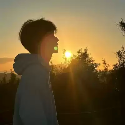 钱向珊